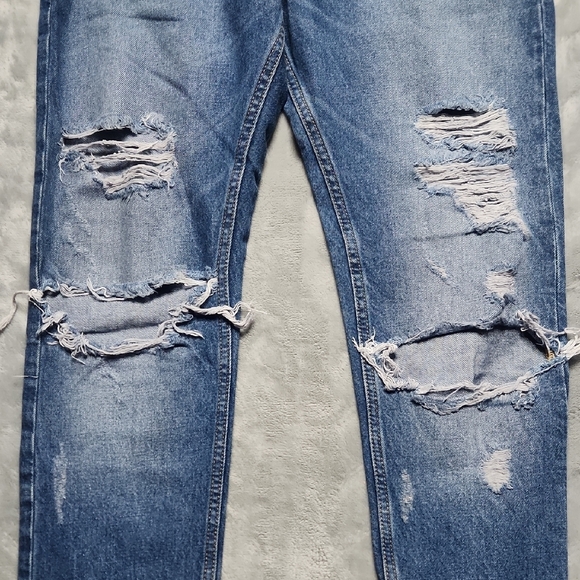 H&M Jeans - Picture 2 of 8